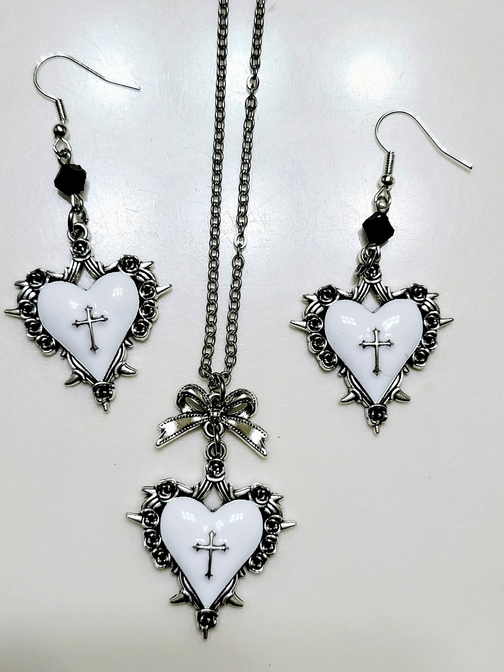 White Gothic Heart Cross Pendant Necklace & Matching Earrings Set Vintage